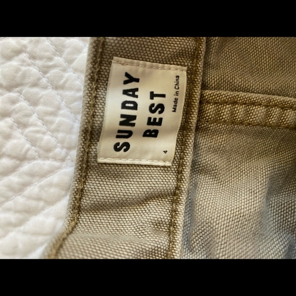 Aritzia Aneta skirt - Picture 4 of 4